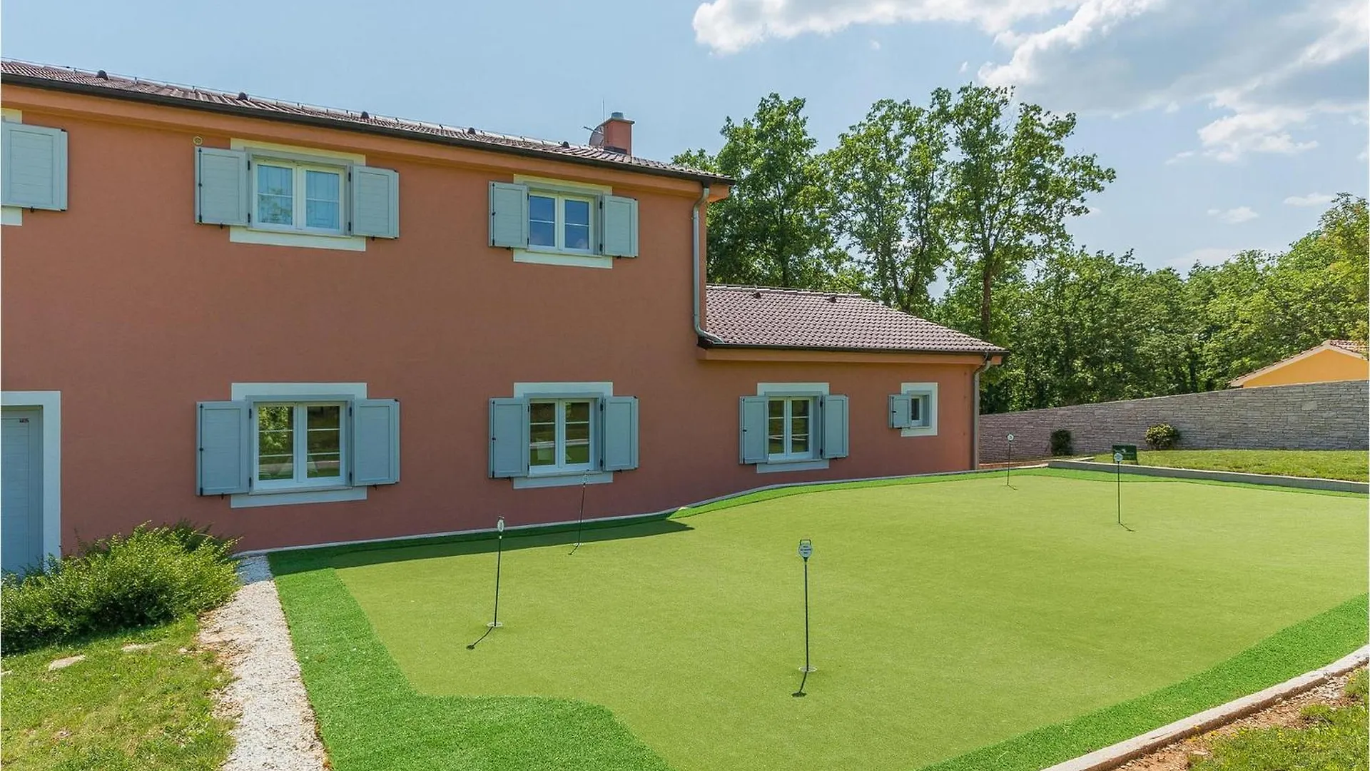 Villa Tre Colonne Modrušani 別荘